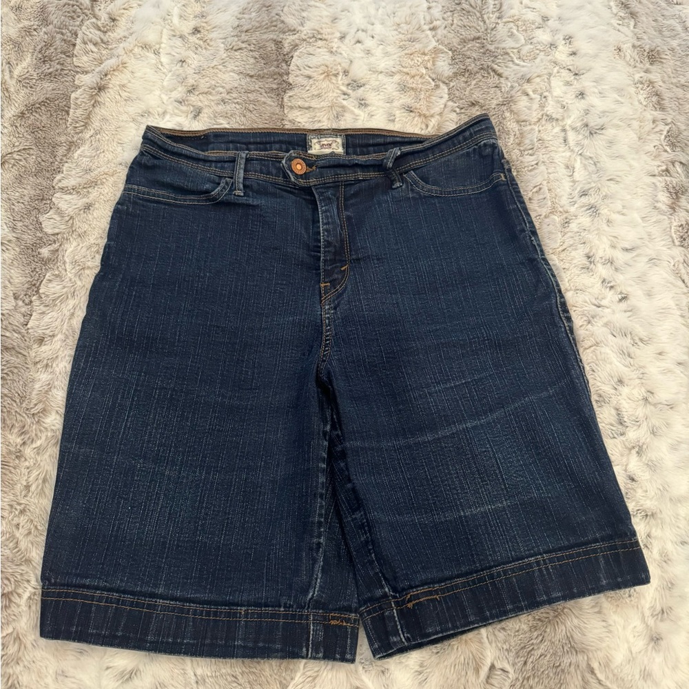 Levi’s Bermuda Shorts
